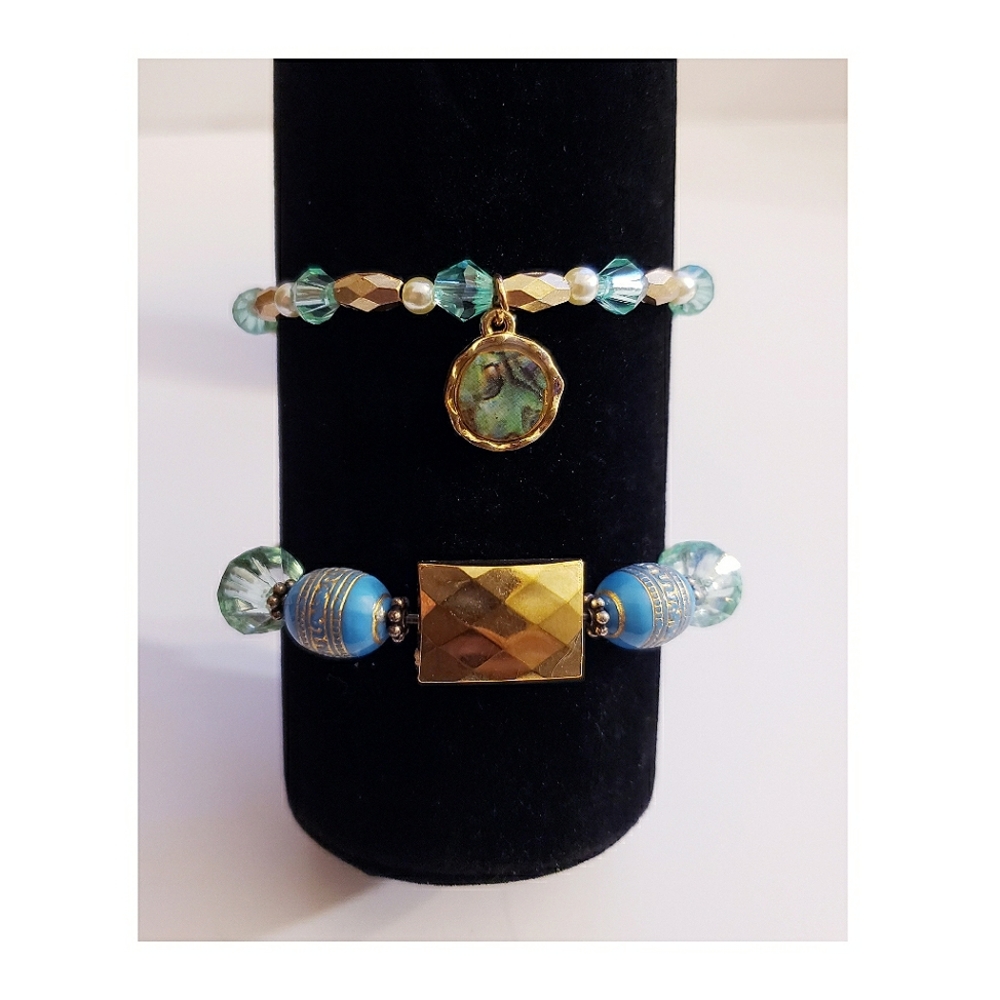 NEW 2 PIECE BEADED BRACELET